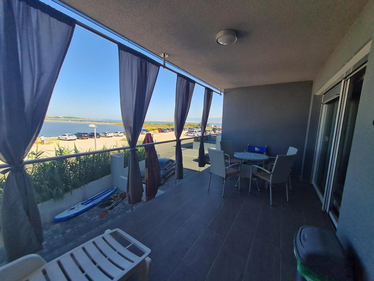 Apartmani Zdrijac 宁 外观 照片