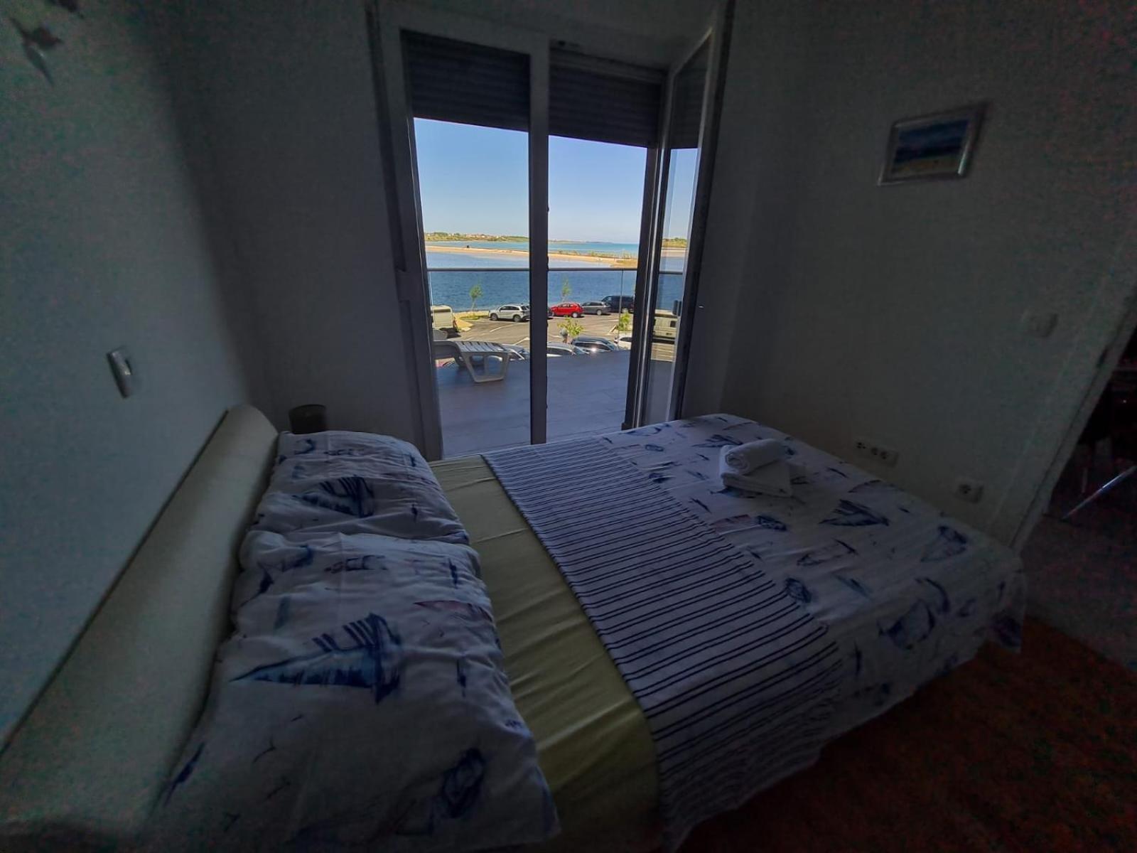 Apartmani Zdrijac 宁 外观 照片